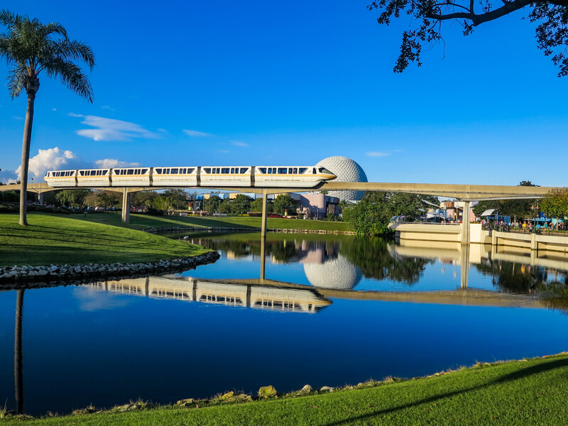 walt-disney-world-monorail