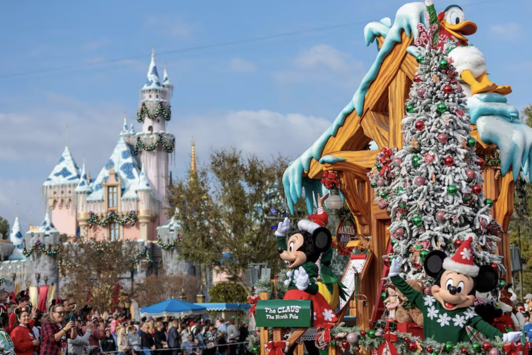 disneyland-christmas